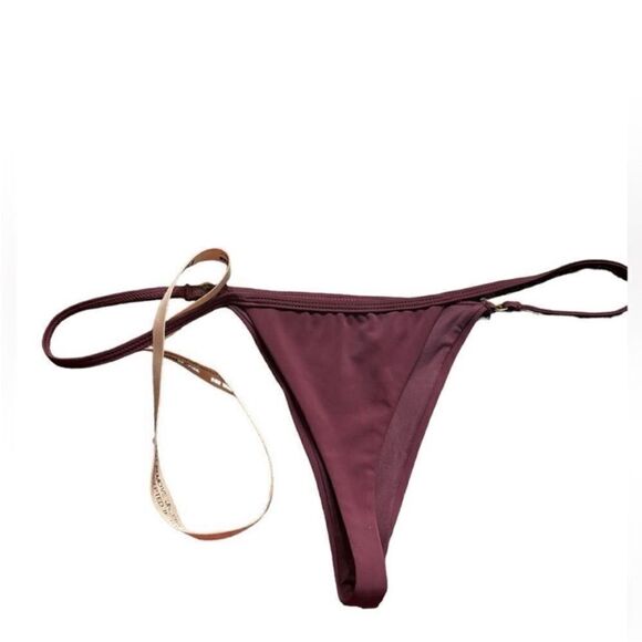 HOUSE OF CB NWT Thong Bikini Bottoms in Prune Size Large - Picture 8 of 10